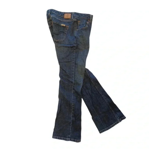 Levi Signature Low  Rise Boot Cut Size 4S - Picture 4 of 9